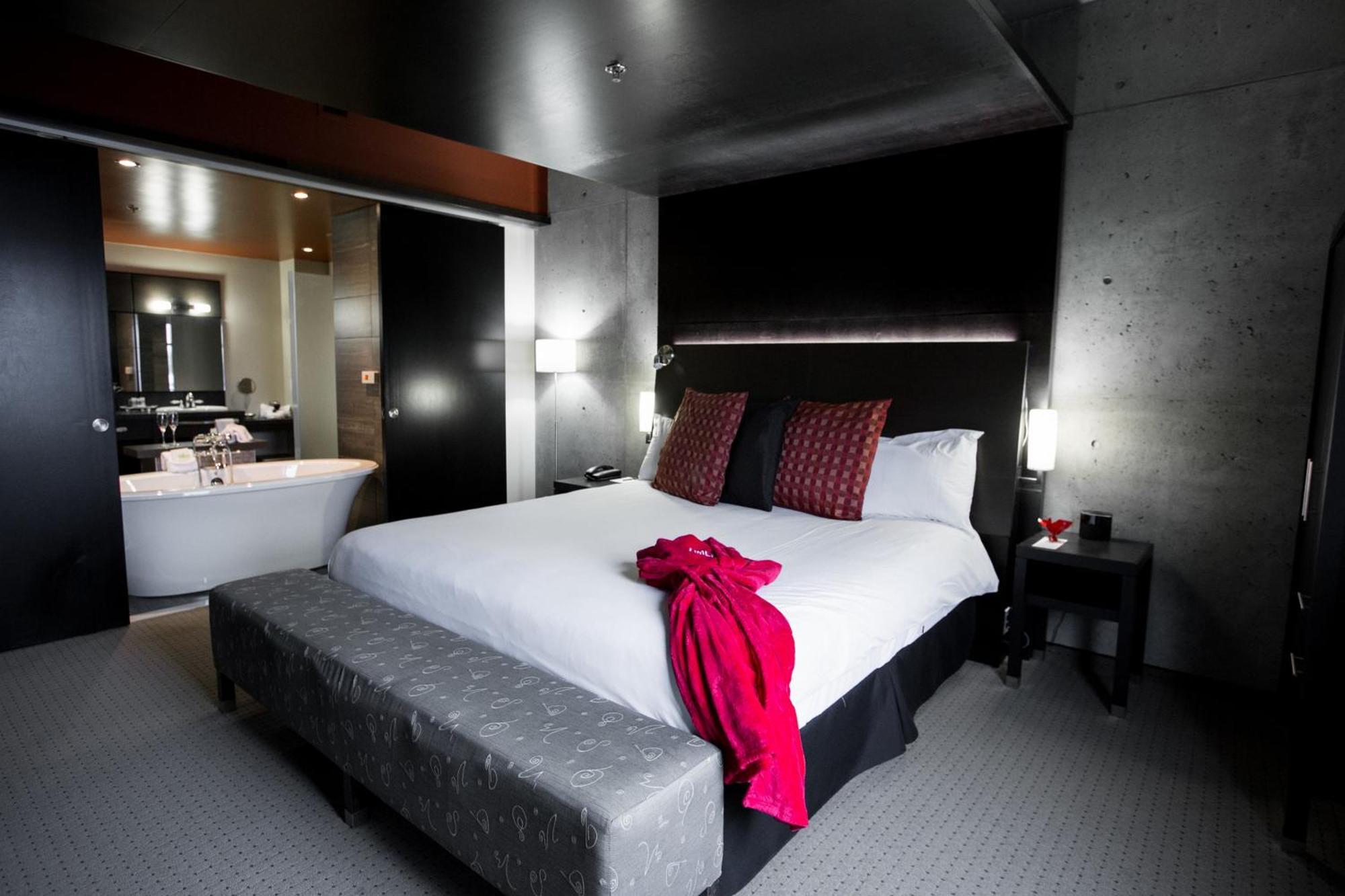 Hotel Grand Times - Aeroport De 4*